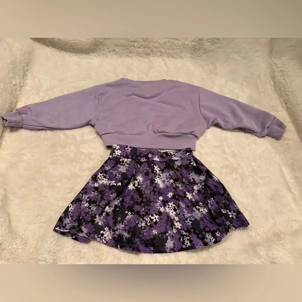 Nike Girls' Purple Floral Skort/Sweatshirt Set - Picture 2 of 4